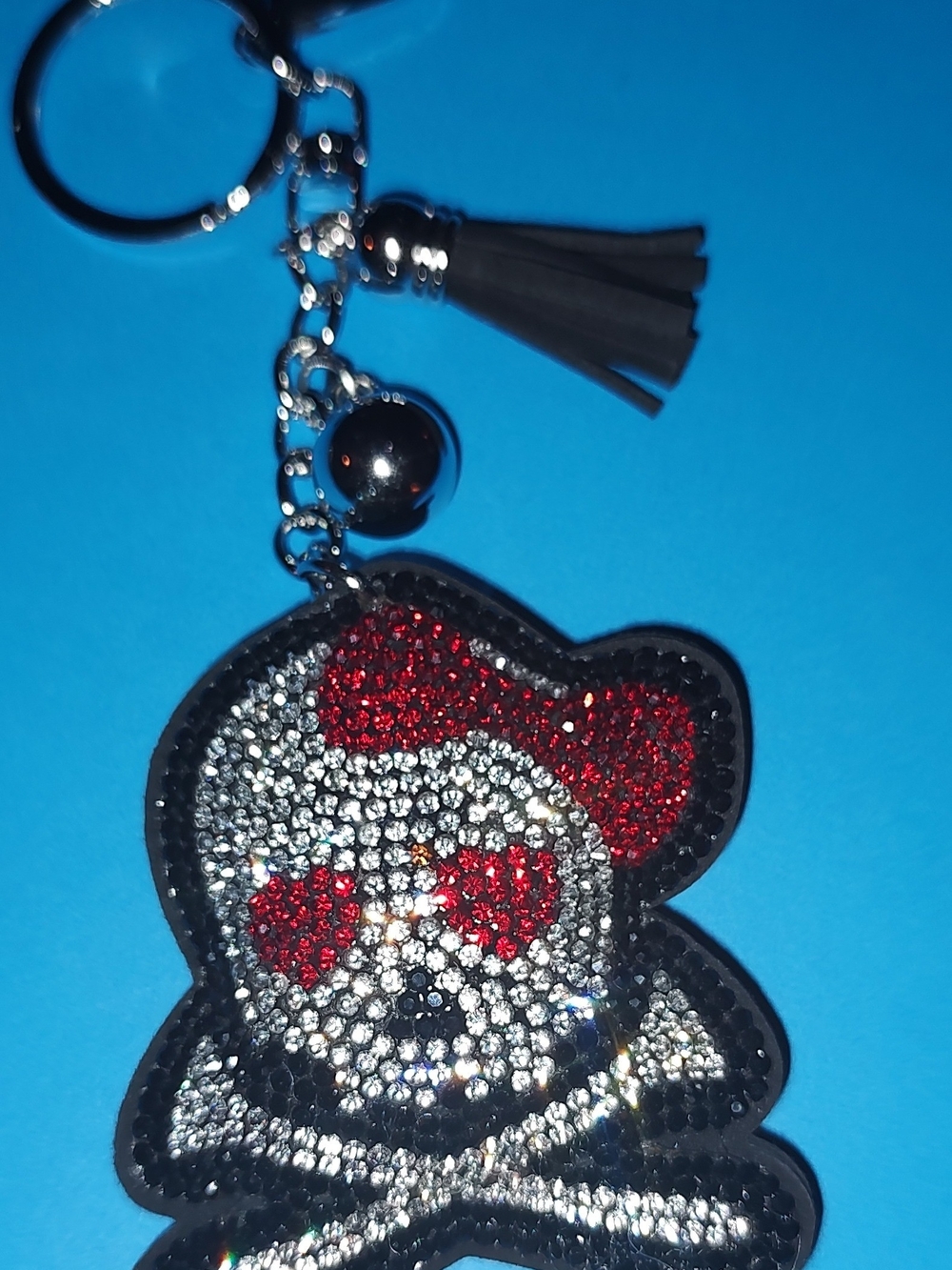 Rhinestone Skull & Crossbones Tassel Keychain - Red & Silver
